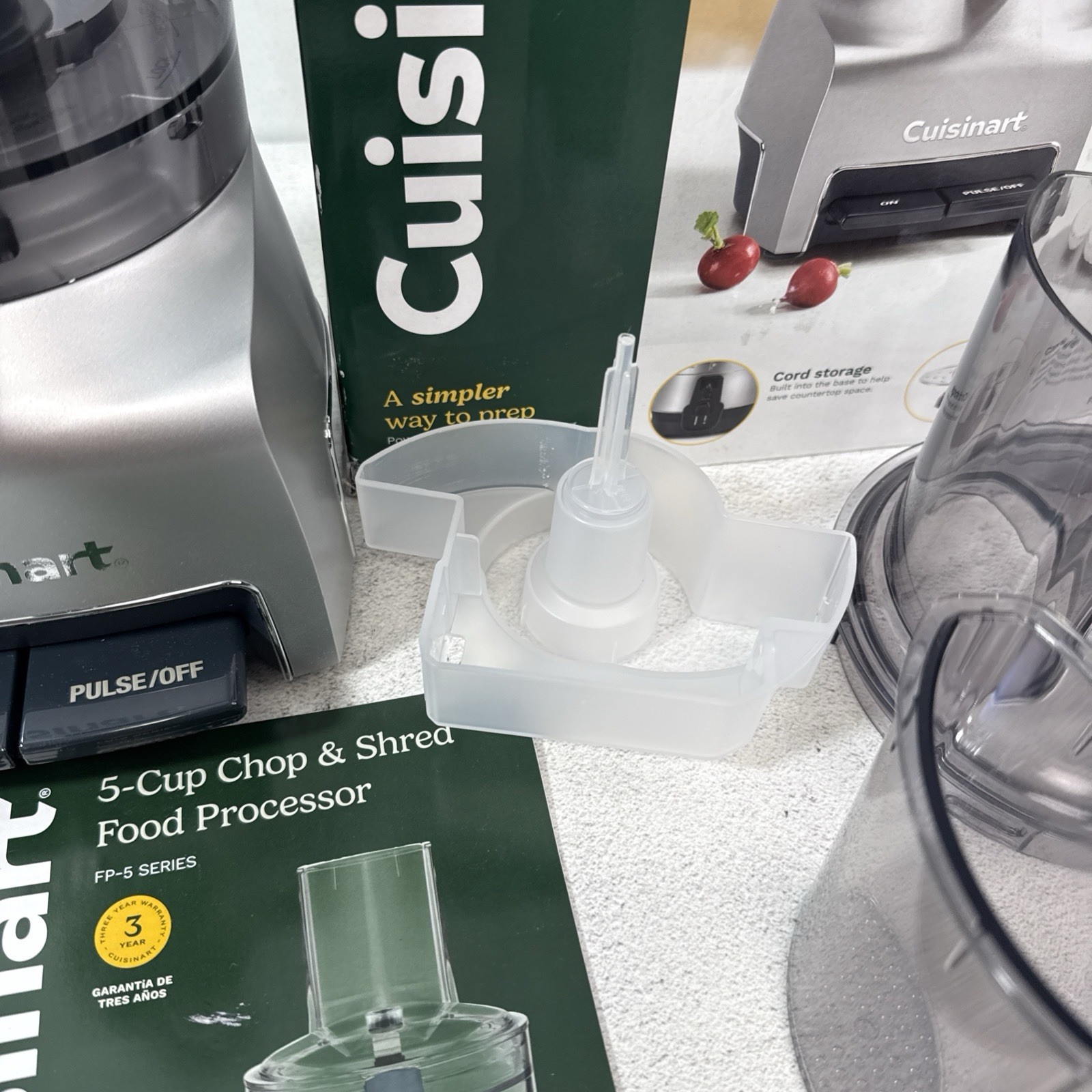 Cuisinart 5 Cup Chop & Shred Food Processor FP-5 Fine And Medium Shredding