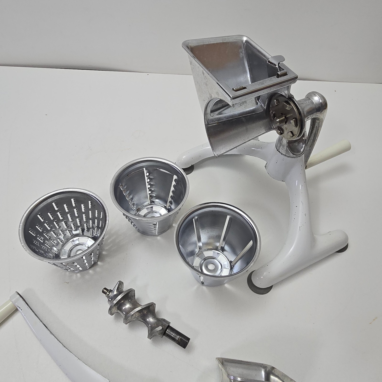 Vintage RIVAL KITCHENEER Food Processor 3 Cones Shredder Slicer Meat Grinder
