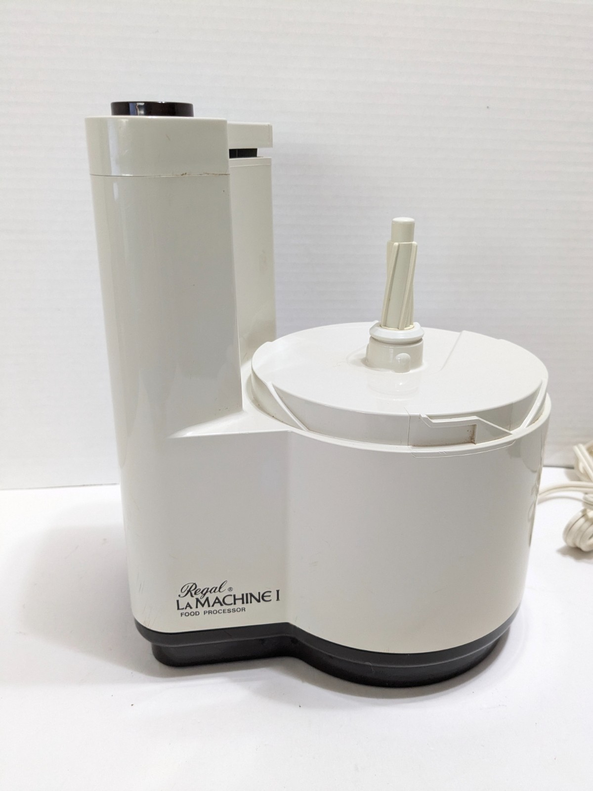 Regal La Machine 1 Full Size Food Processor Model V813 White Made in USA Tested