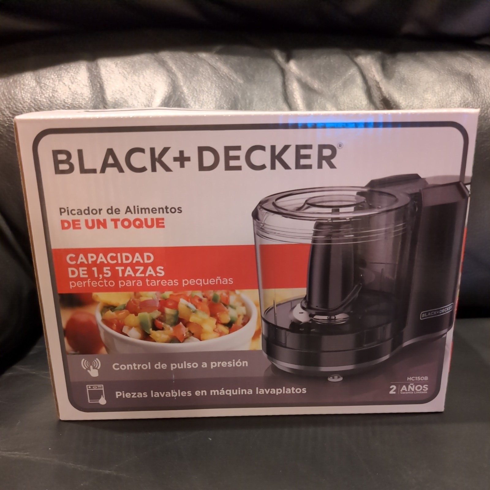 BLACK + DECKER 1.5 Cup Capacity One-Touch Electric Chopper Black HC150B