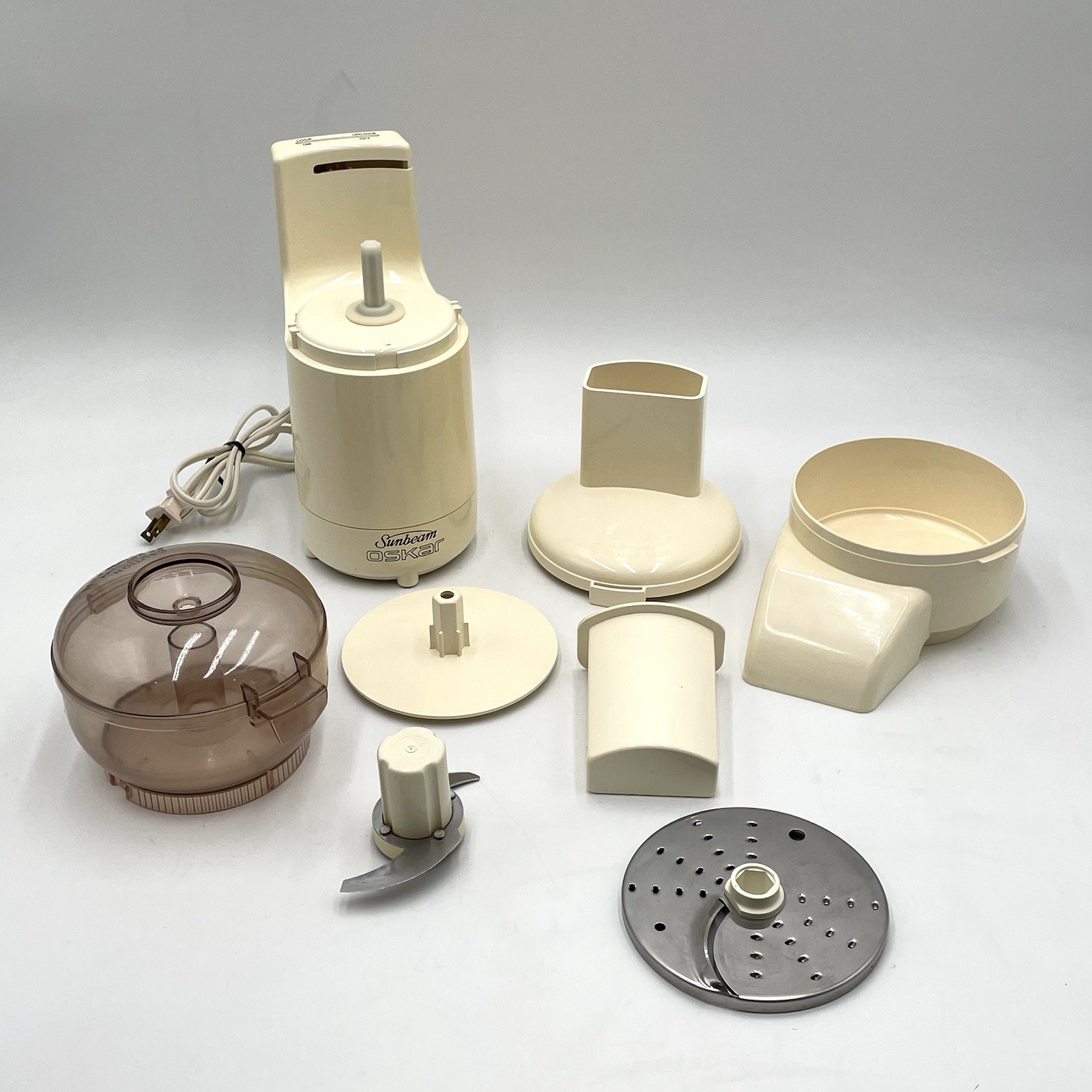 Sunbeam Oskar 14081 Full Size Food Processor Chopper TESTED WORKS