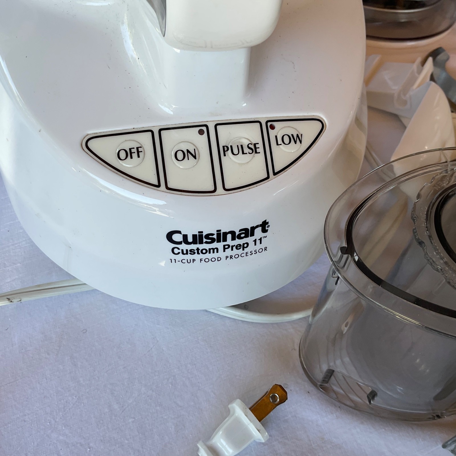 Cuisinart Prep 11 Plus Cup Food Processor White Tested attachments extras bowl