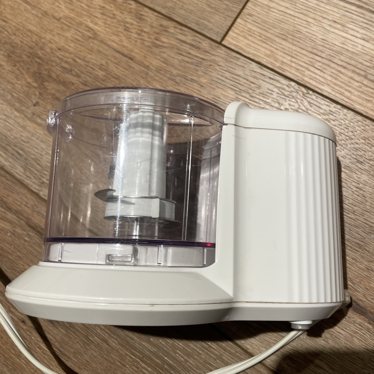 Black & Decker HC306 One-Touch 1.5 Cup Electric Food Chopper Processor White