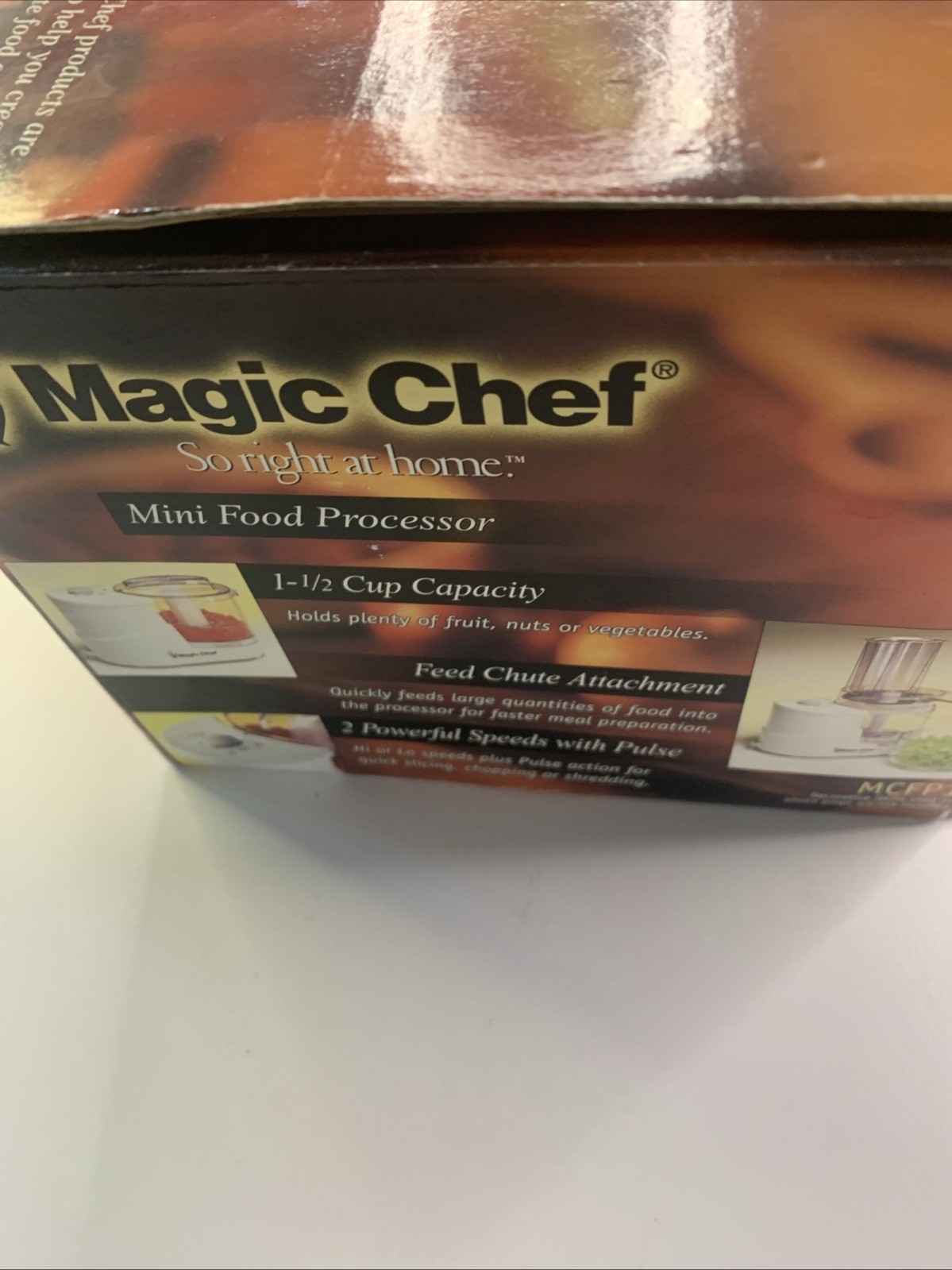 Magic Chef Mini Food Processor 2 Speeds Pulse MCFP1 1.5 Cup Capacity