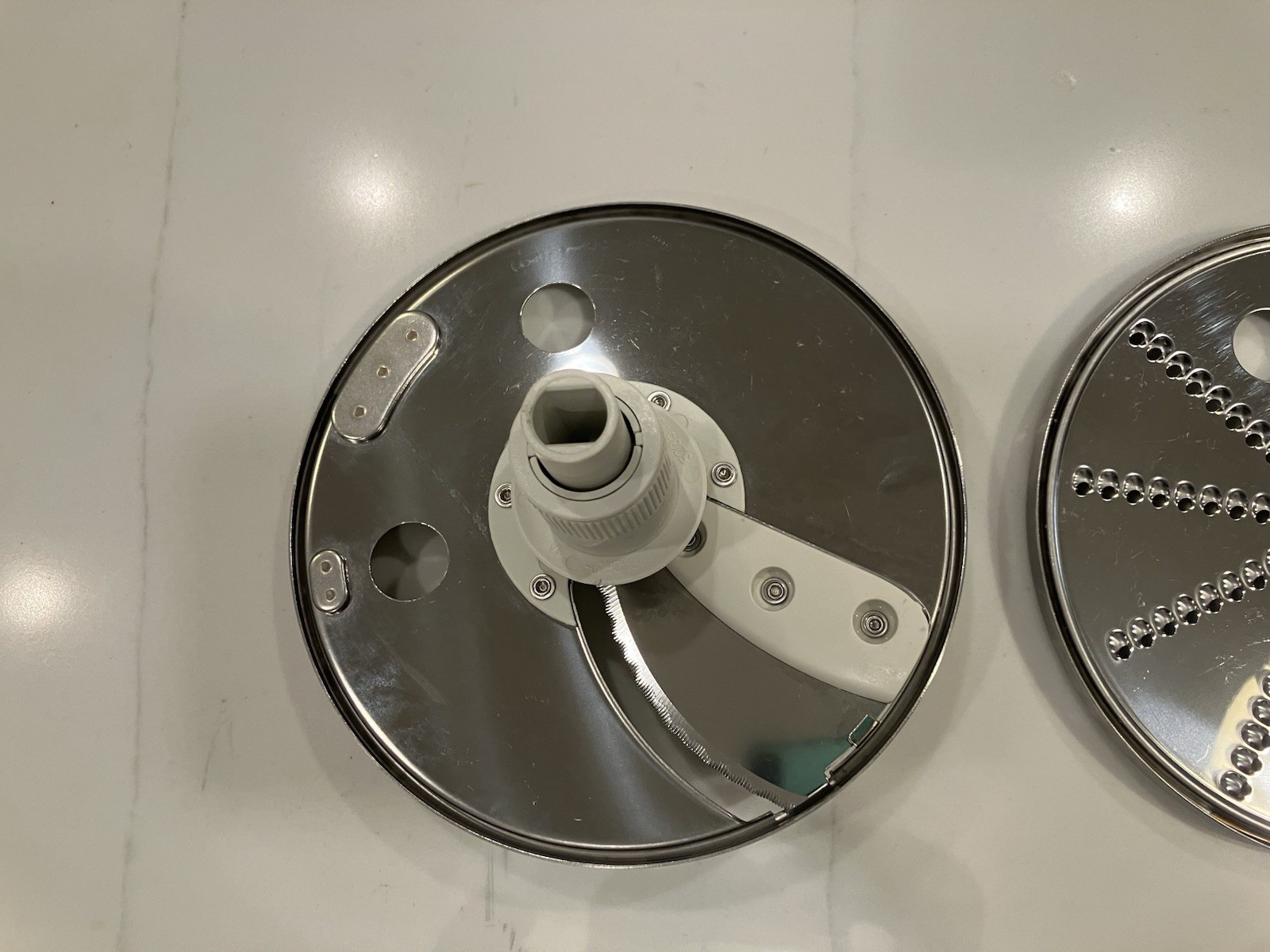 KitchenAid KFP0711CU0 7 Cup S Blade Slice Shred Disc Set w/ Adapter OEM Nice