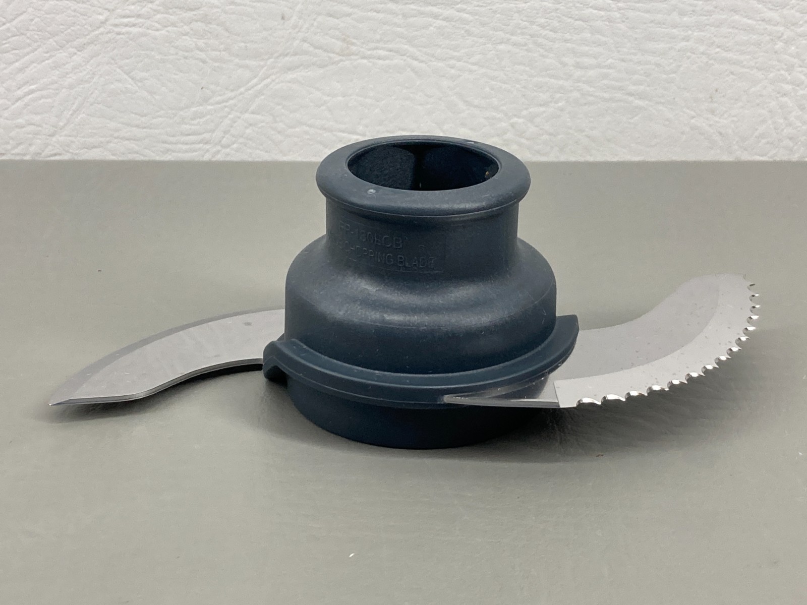 Cuisinart 13-Cup Processor FP-130 LARGE CHOPPING BLADE FP-130LCB Replacement EUC