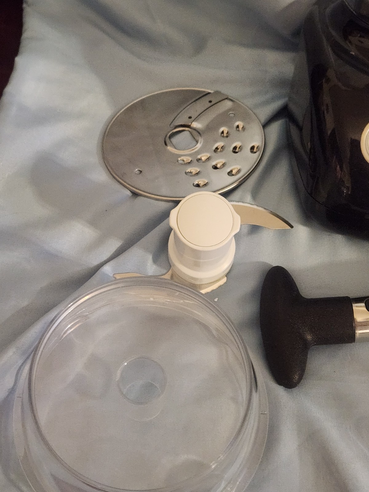 KitchenAid Food Processor Model # KFP7200B2 With Attachments