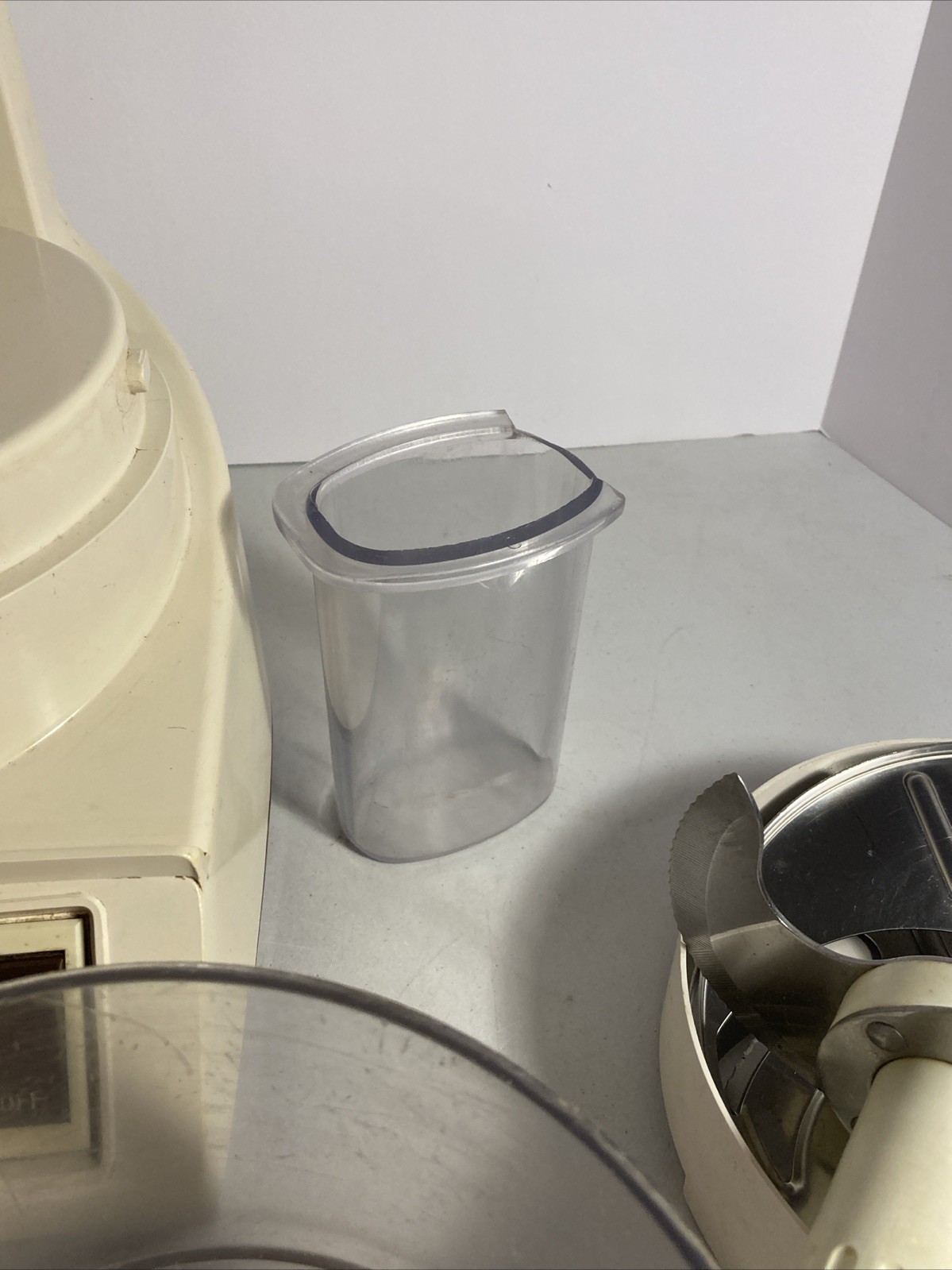 Vintage Food Processor by Waring. Model FP510. Blade 805. Tested