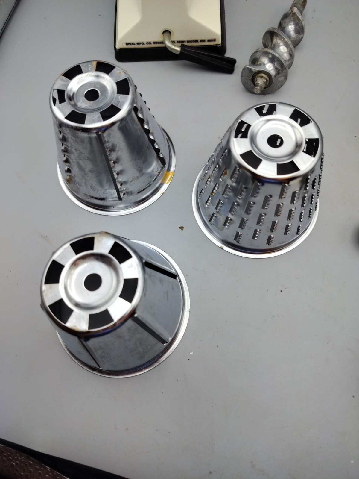 Vintage Rival Kitchen Food Processor Grind-o-mat Manual Hand Crank Extra Pieces