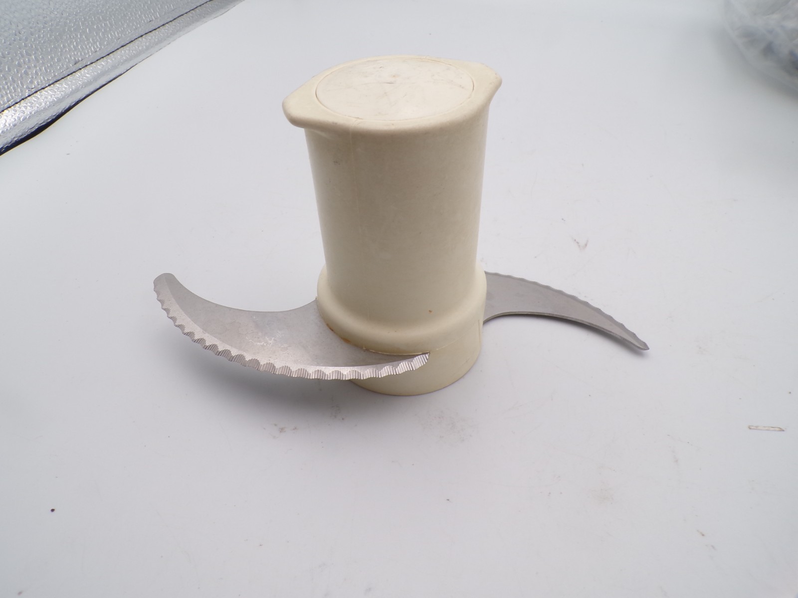 KitchenAid KFP670 Food Processor Chopper Blade Small & Large + Dough Blade Lot