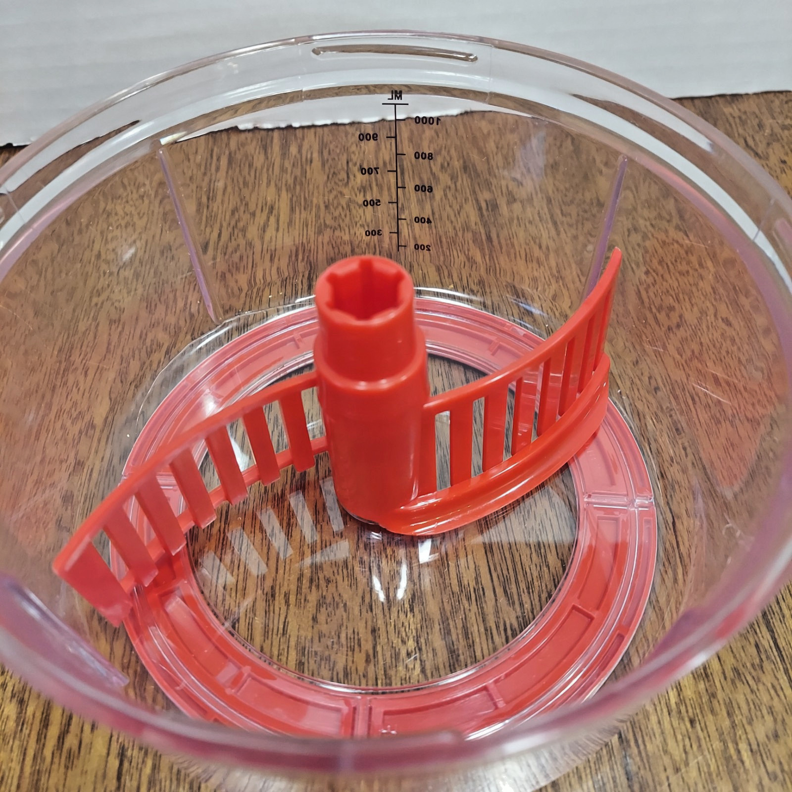 Tupperware “Quick Chef” Food Processor Chopper Mixer Whisk 4 Cups Red – Open Box