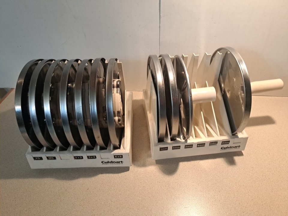 Cuisinart DLC-8 Food Processor Disc Blade Set of 11 Blades w/ Holders
