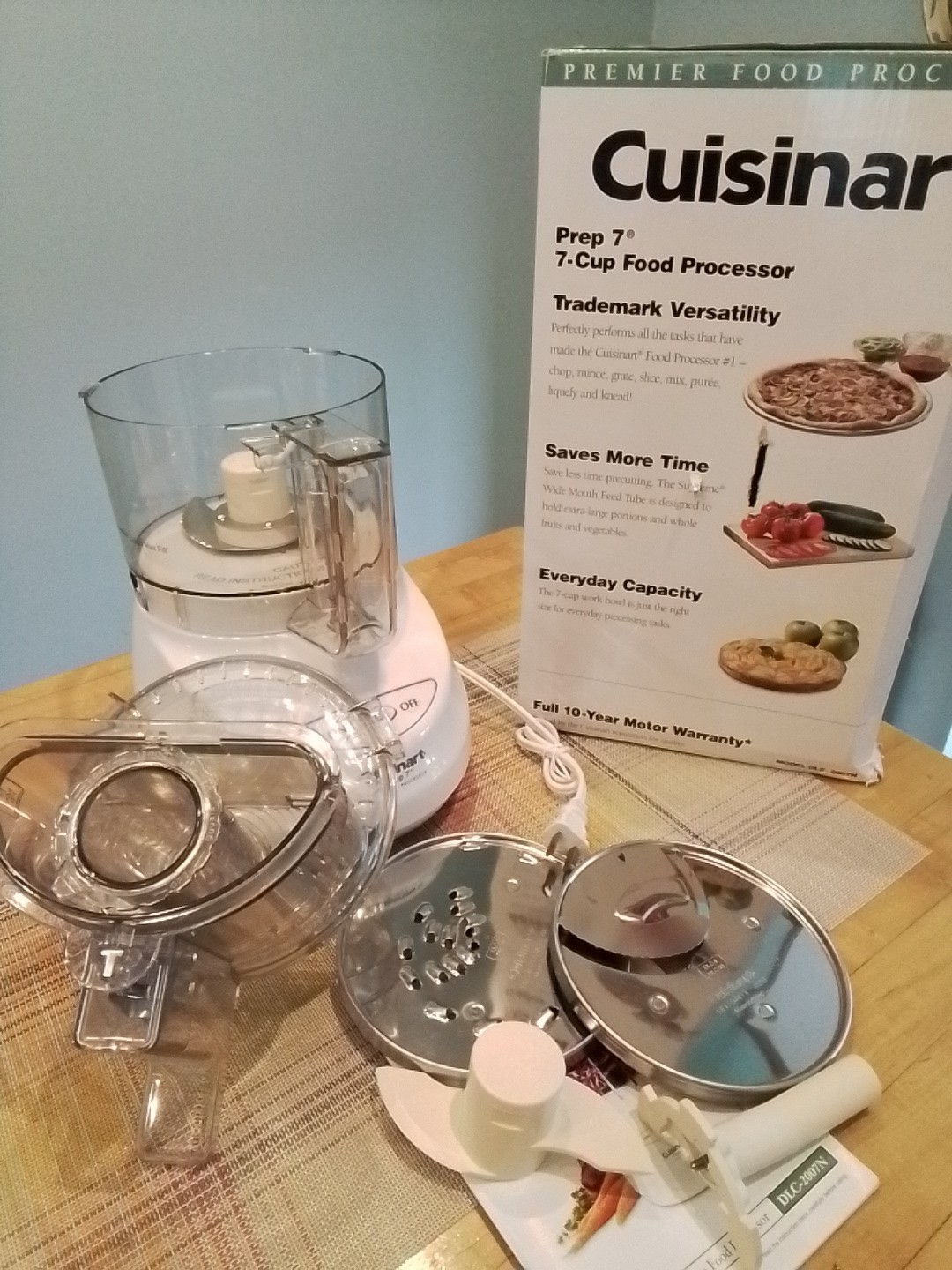 Cuisinart Prep 7 Premier Series 7 Cup Food Processor DLC-2007N EUC!