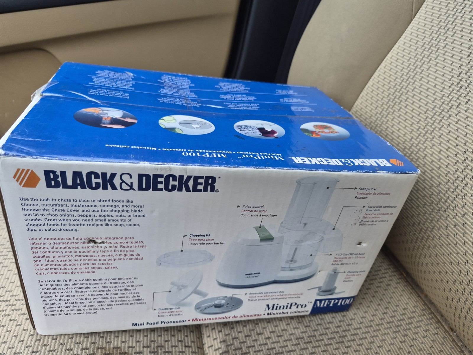 New In Box Black & Decker White Mini Food Processor MFP100
