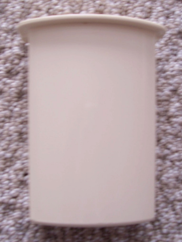 Sunbeam Oskar Model 14081 Food Processor Replacement Part Pusher
