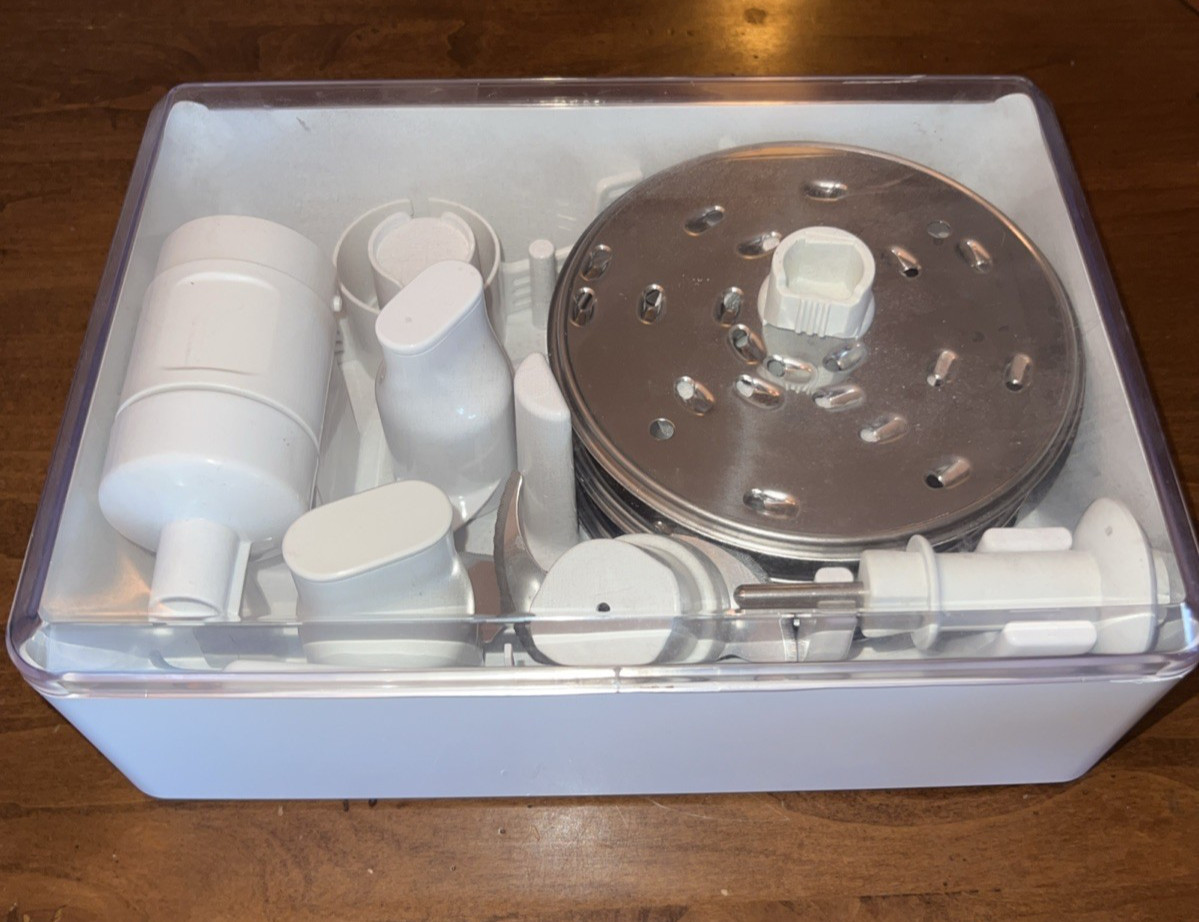 KitchenAid KPFW761OB Accessories 6 Blades 2 Stems, Whipper, Juicer, Case – EUC!
