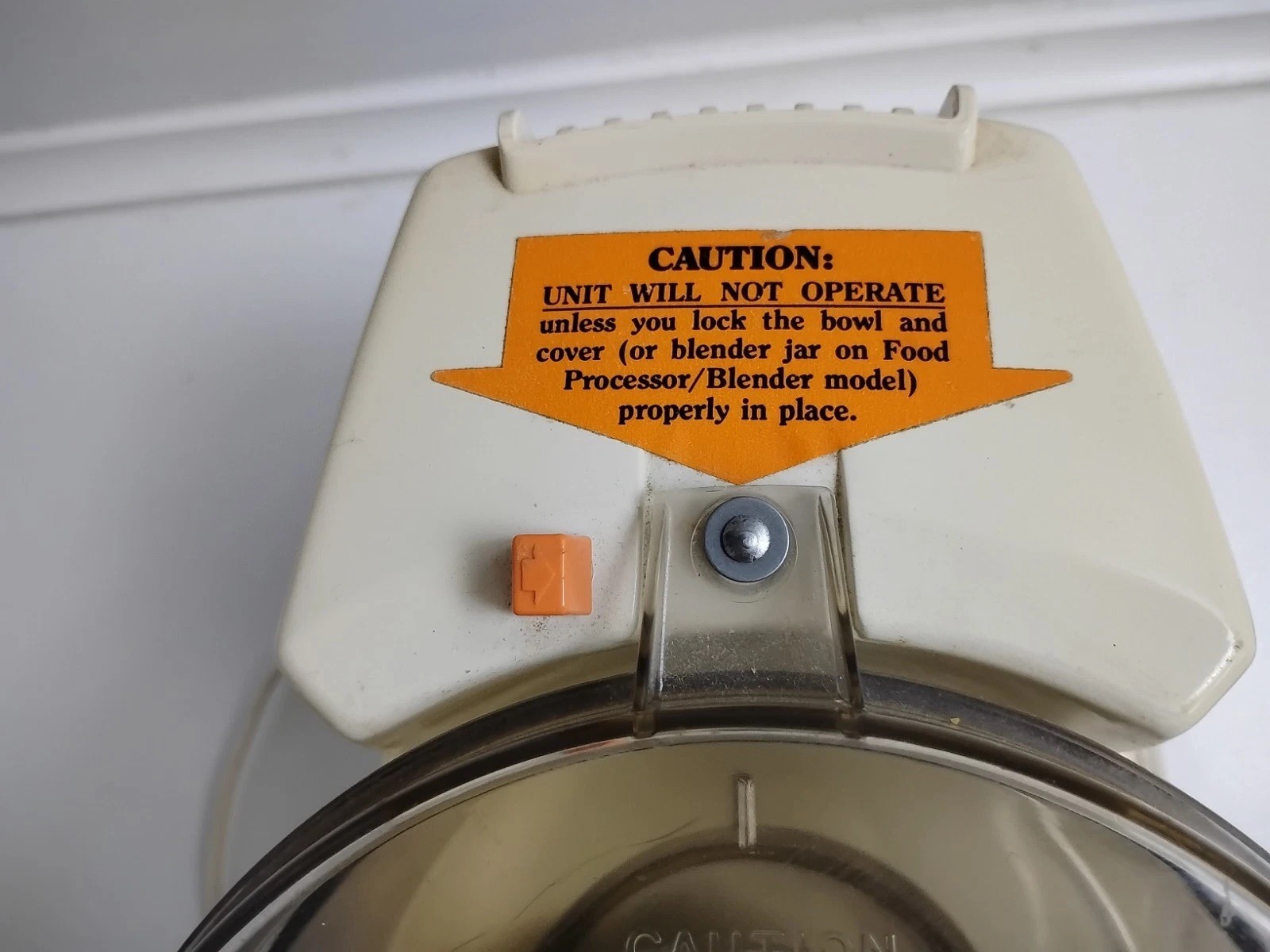 Vintage Black & Decker D1FP1D Full Capacity Food Processor Beige TESTED WORKS