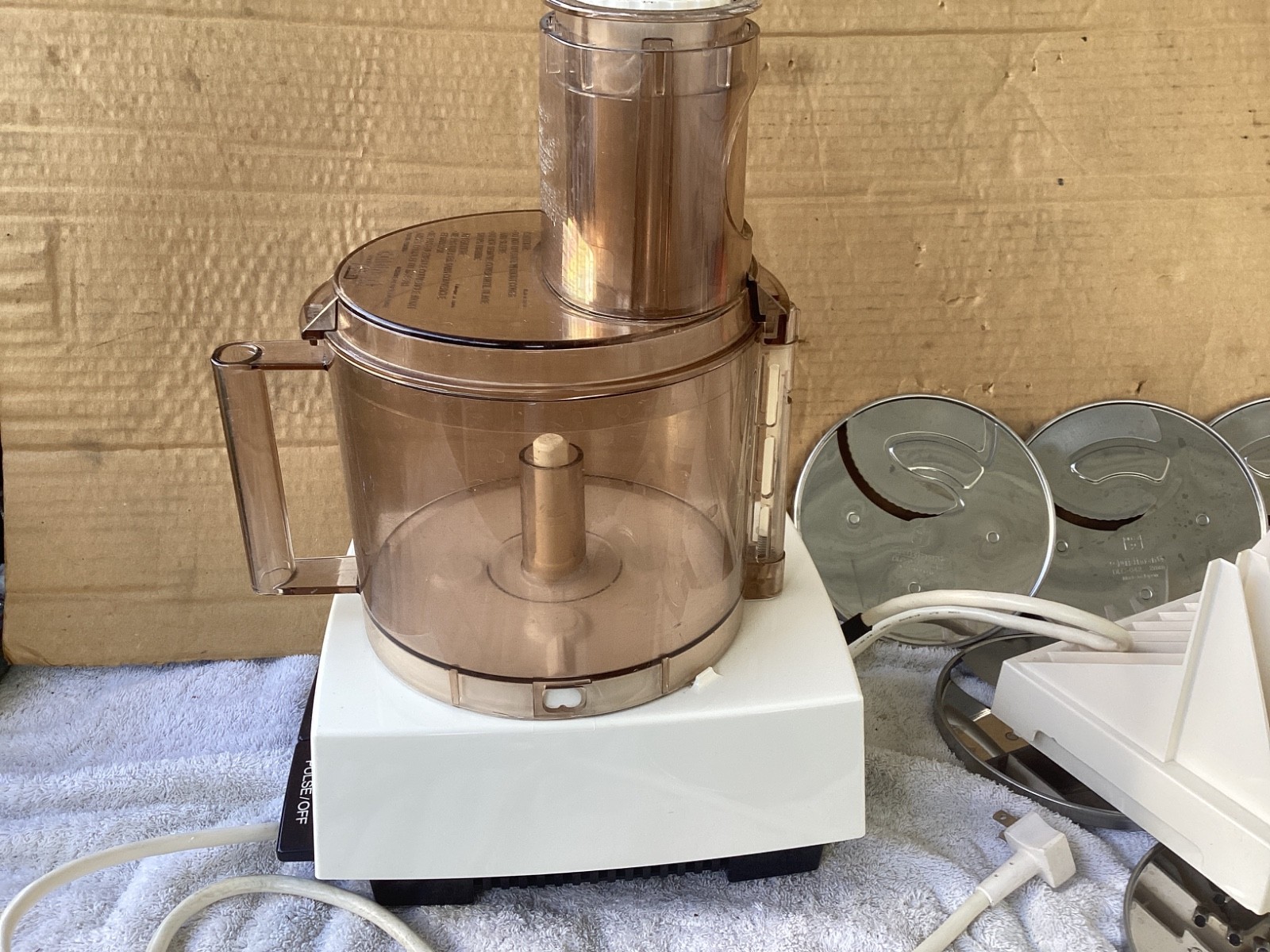 Vintage Cuisinart DLC-7 Super Pro Food Processor With Accessories Tested Japan