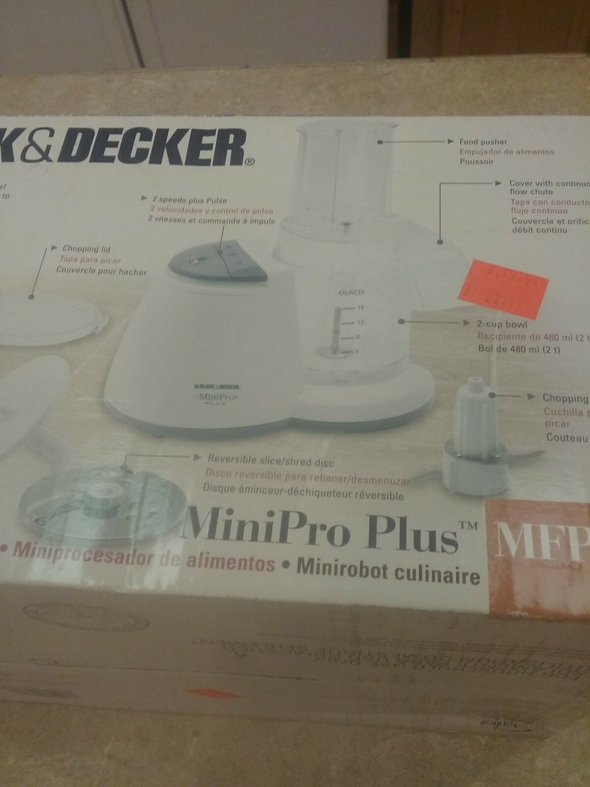 Black and Decker MiniPro Plus Food Processor chopper shredder MFP200T
