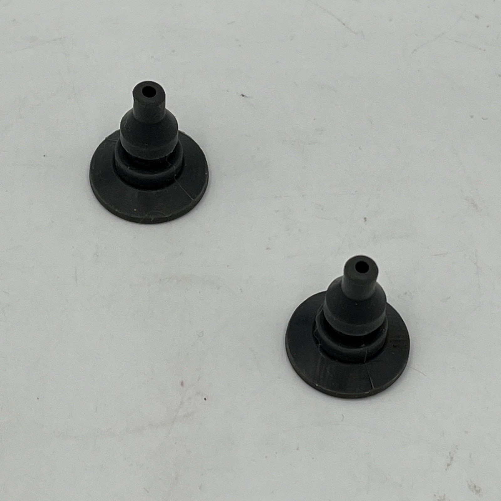 Farberware Food Processor FP3000FBS RUBBER SUCTION FEET 2x Replacement Part