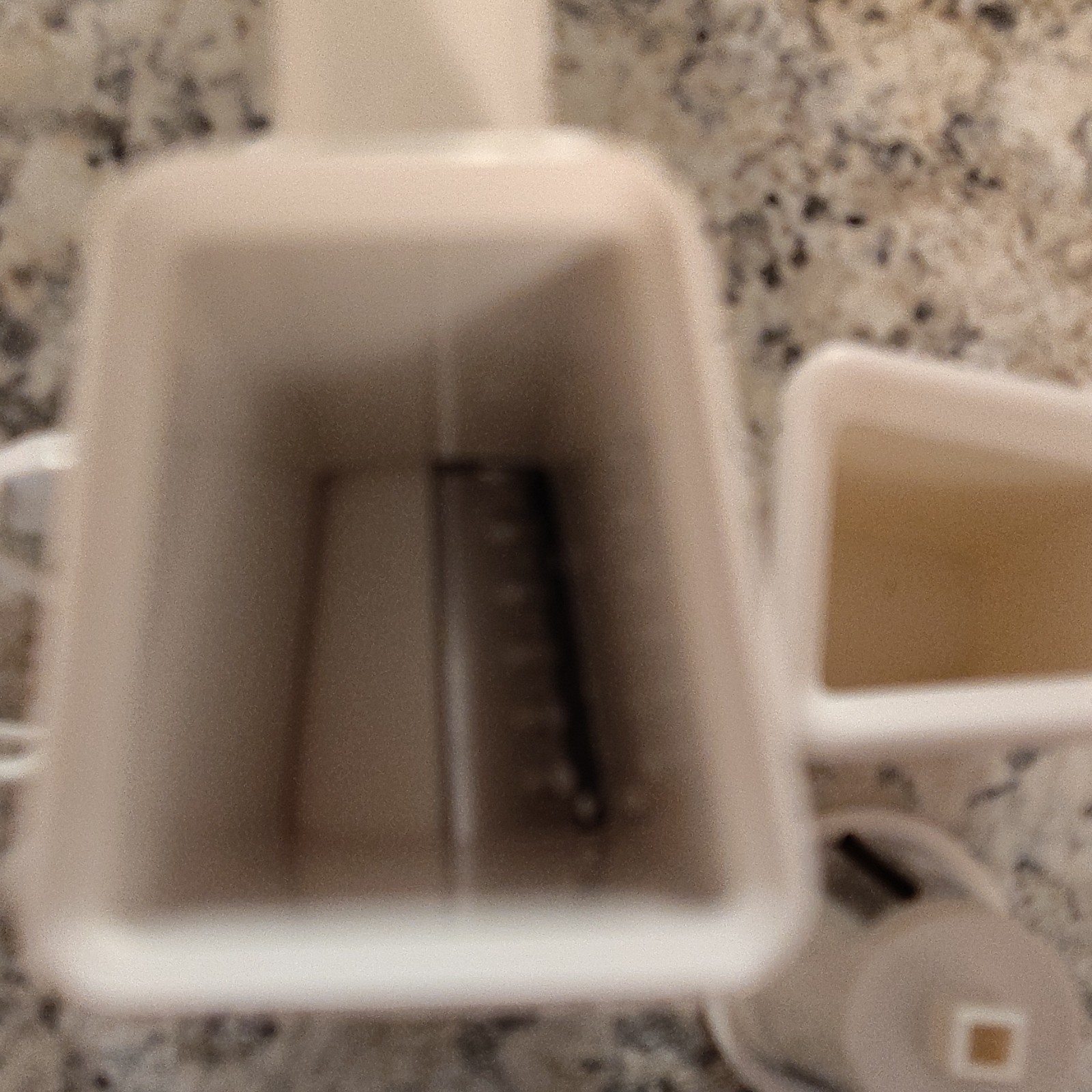 Presto Salad Shooter Electric Slicer Shredder White Model 0291001 Vintage 1988