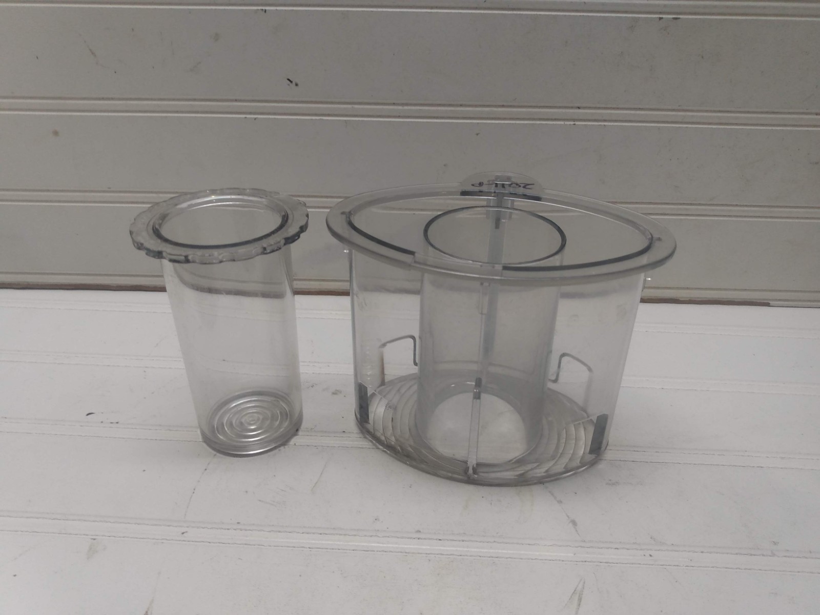 Cuisinart DLC 2011 P Food Processor Pusher Feeder Cap Safety Assembly ONLY