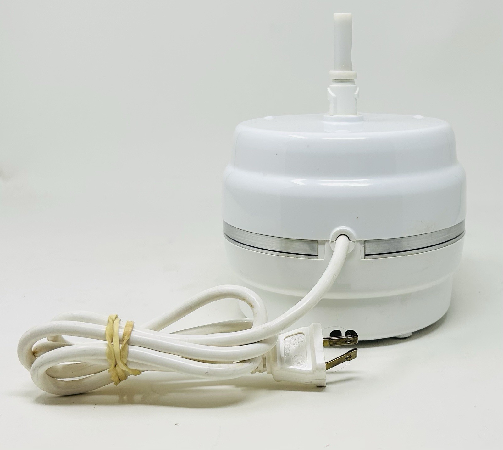 Kitchen Aid Chefs Chopper Base Motor Only Tested Working KFC3100 White USA