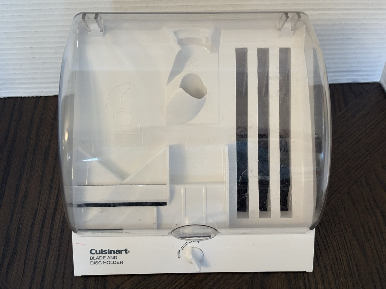 Cuisinart Food Processor Blade and Disc Holder BDH-2 Plastic Storage Case White