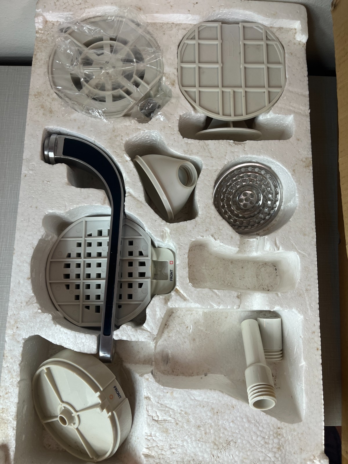 Le Presse Gourmet Food Styler Slicer 8 in 1 Food Processor Prep Attachments
