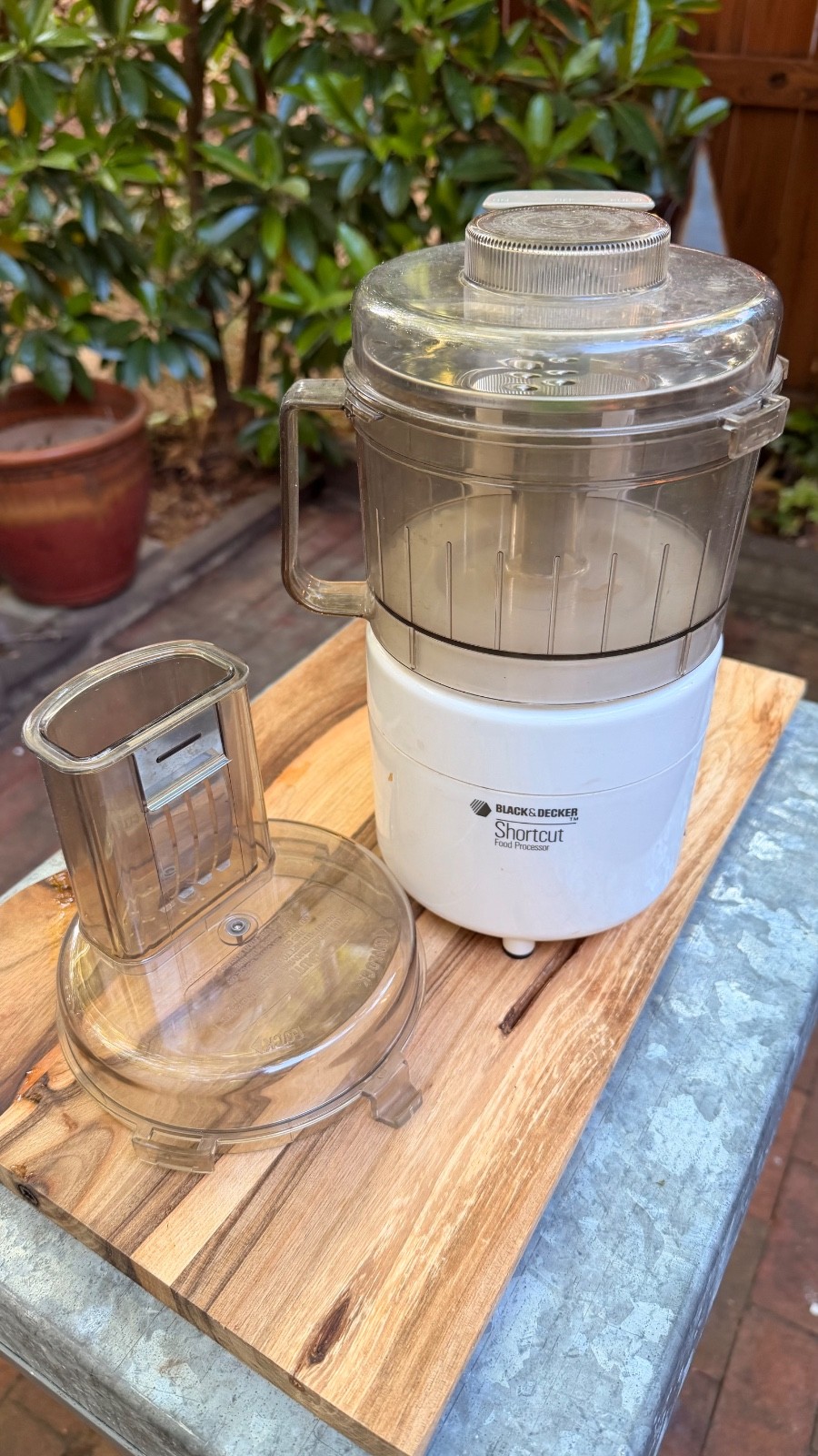 Vintage Black & Decker F1-CFP-10 Shortcut Food Processor Ivory – Works
