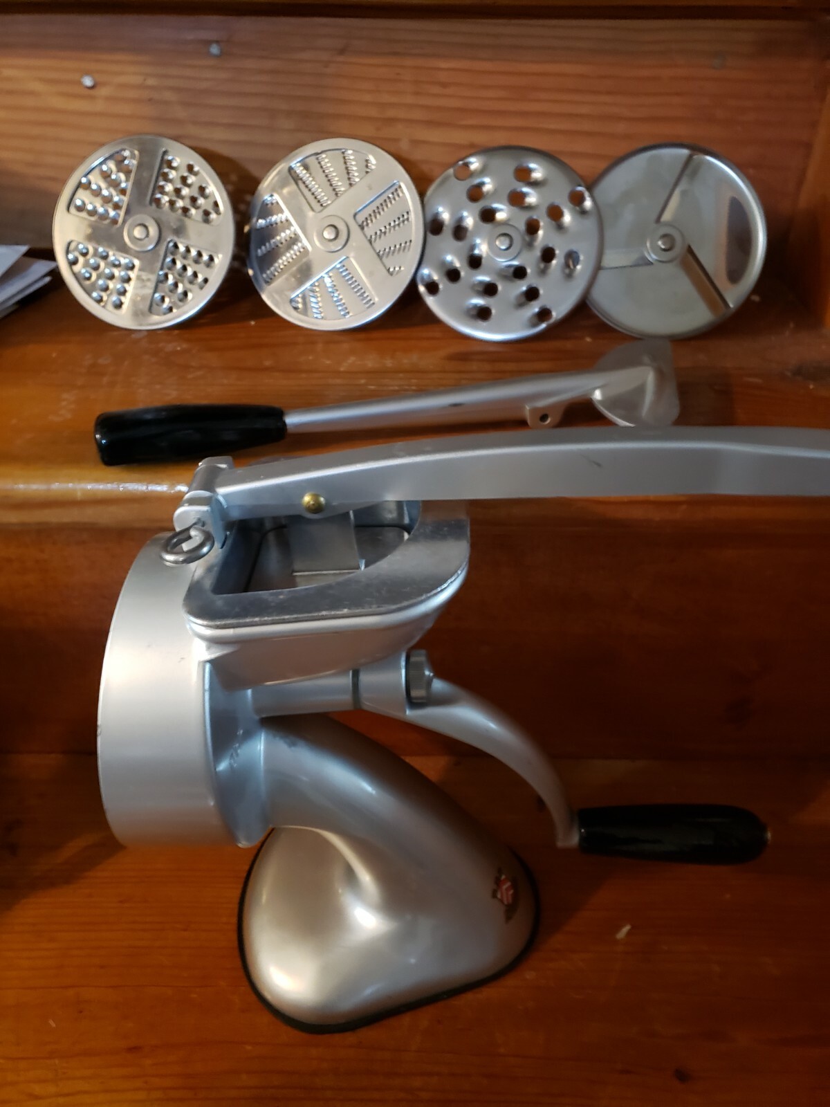 MINNA FOOD PROCESSOR With 5 Cones~ Excellent Condition