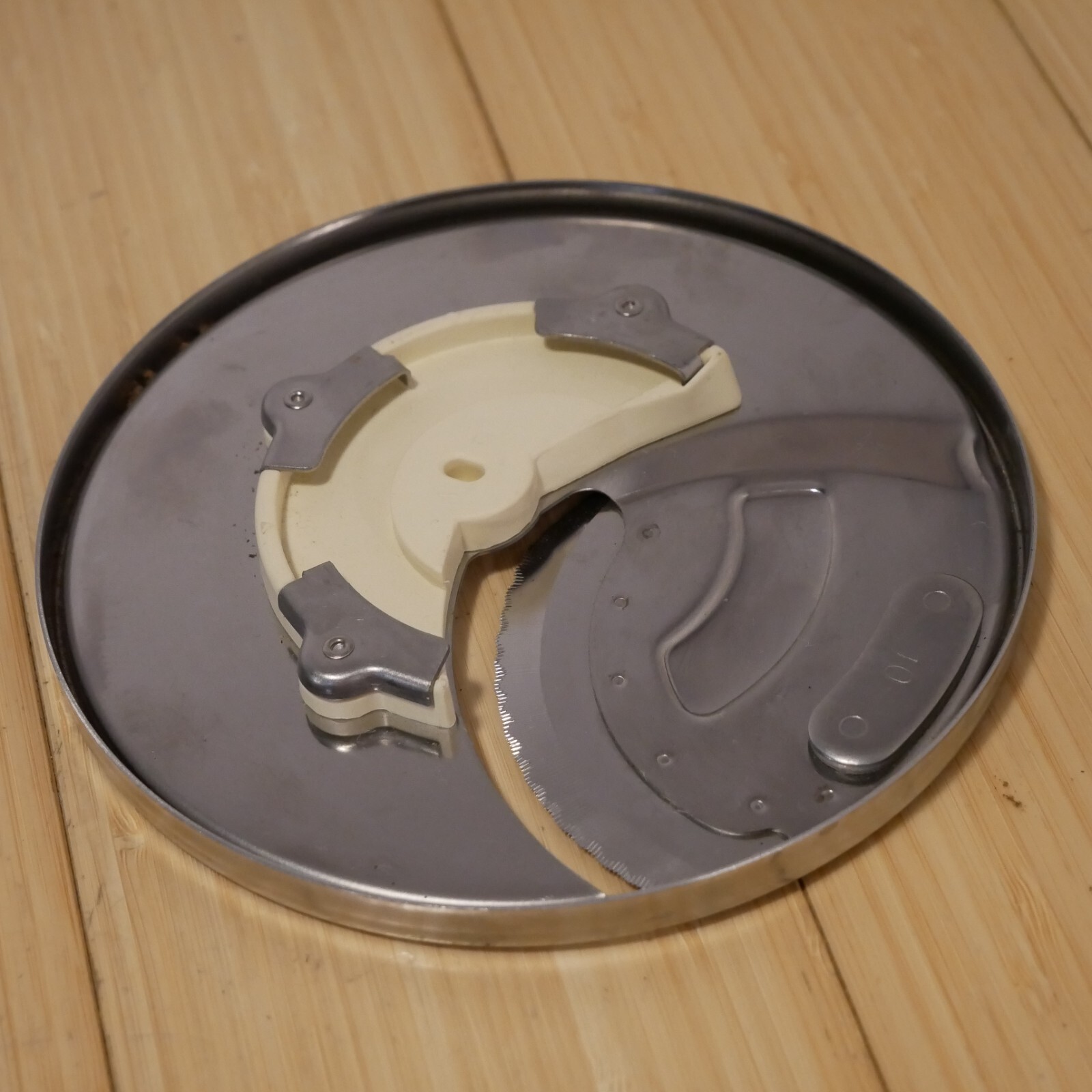 Cuisinart Food Processing Blade DLC-844TX 4MM Slicing Disk DCL-8 & DLC-10