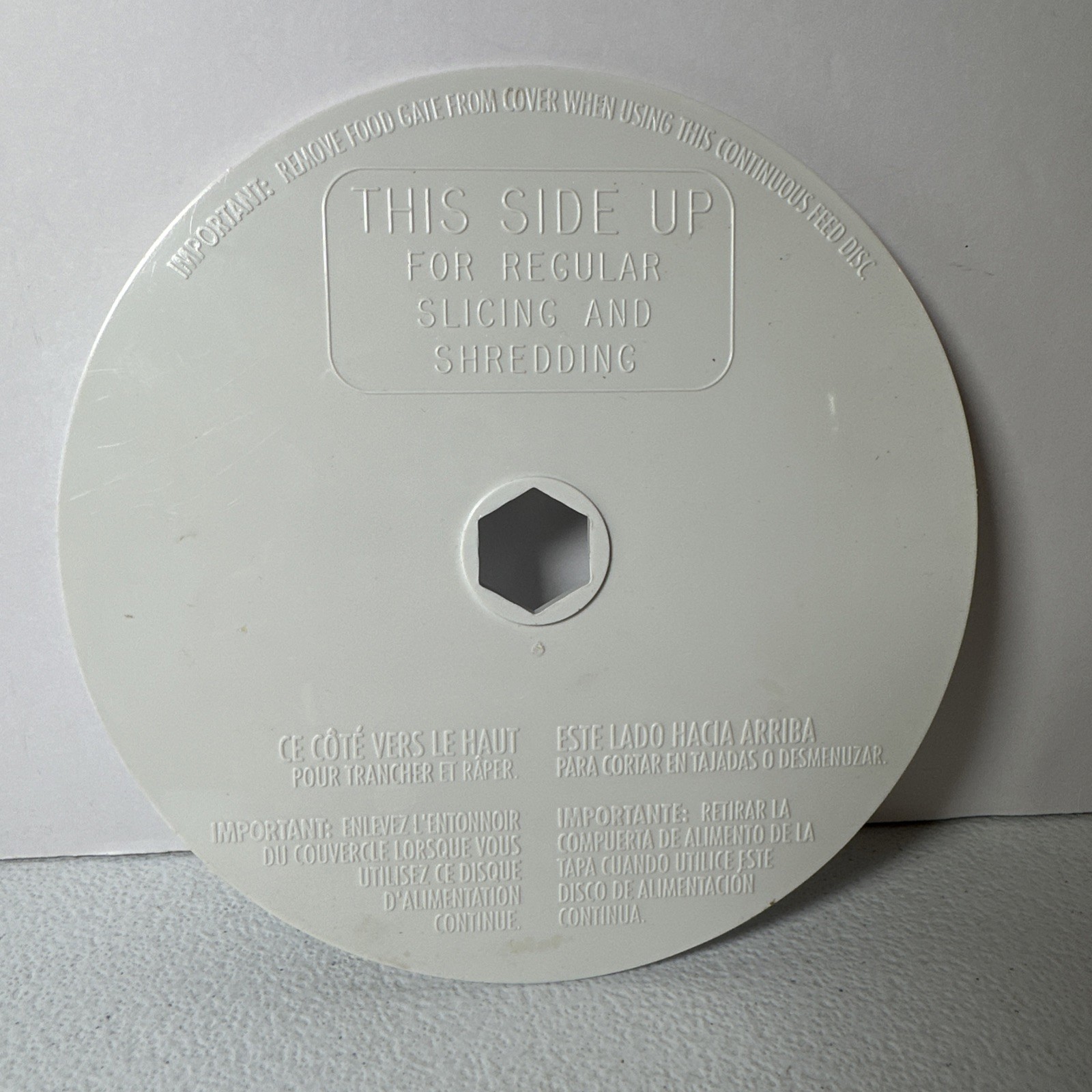 Hamilton Beach Reversible Slicer Shredder / Continuous Feed Disc Set 70700