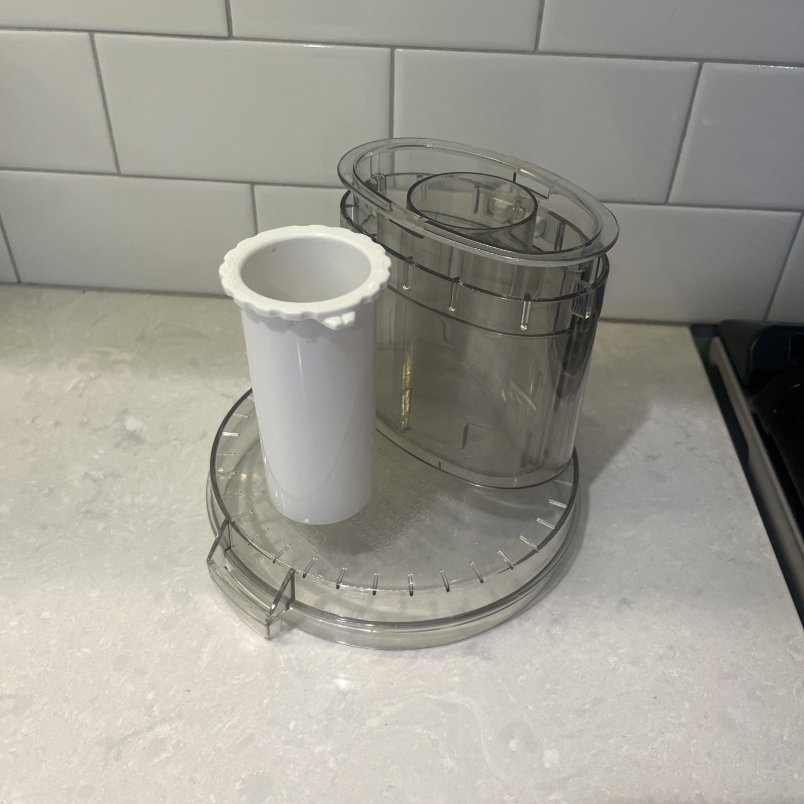 Cuisinart DLC-10S TX Food Processor Lid Chute and Pusher DLC-118BGTX