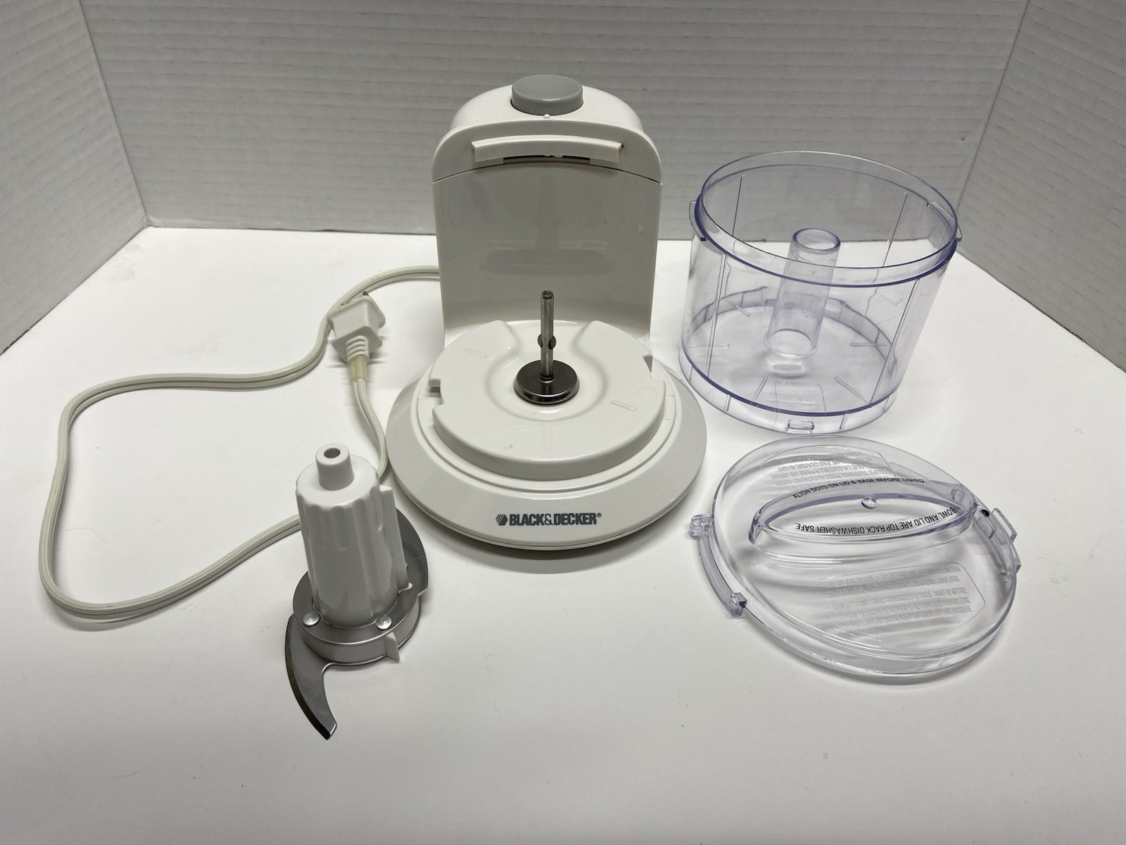 Black & Decker HC306 One-Touch Electric Food Chopper 1.5 Cup Capacity White