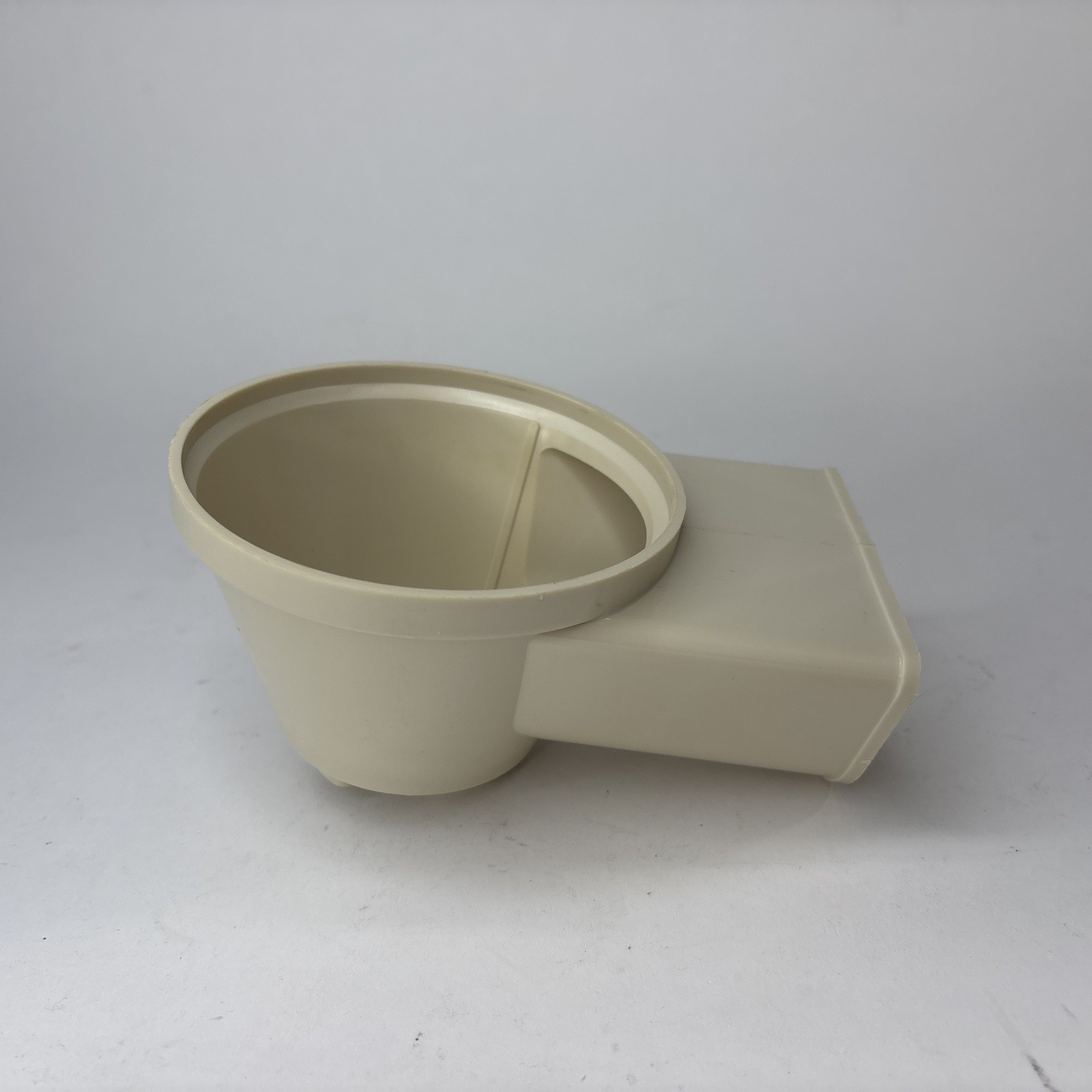 Moulinex ROUND FEED TUBE – Models 244 252 308 *Nice Condition