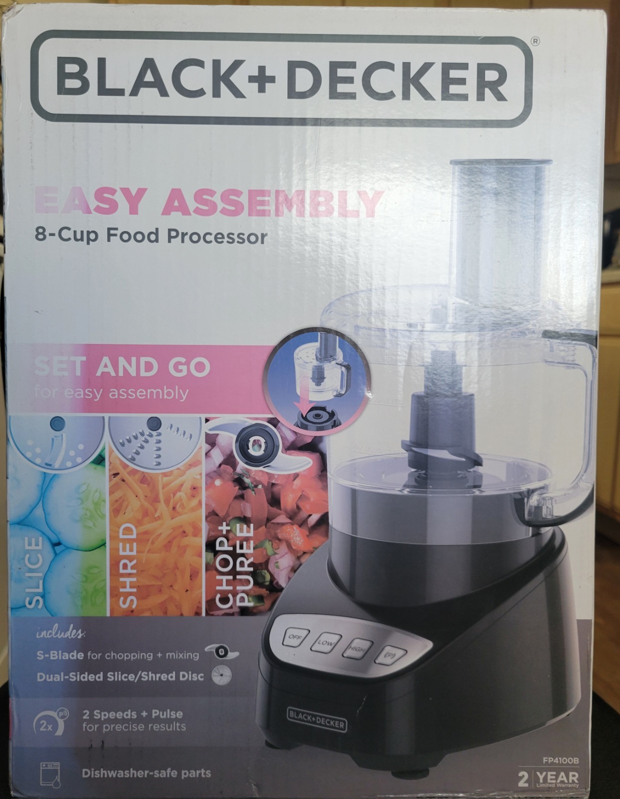 BLACK+DECKER FP4100B 8-Cup Food Processor 450W 2 Speeds Dishwasher-Safe S-Blade