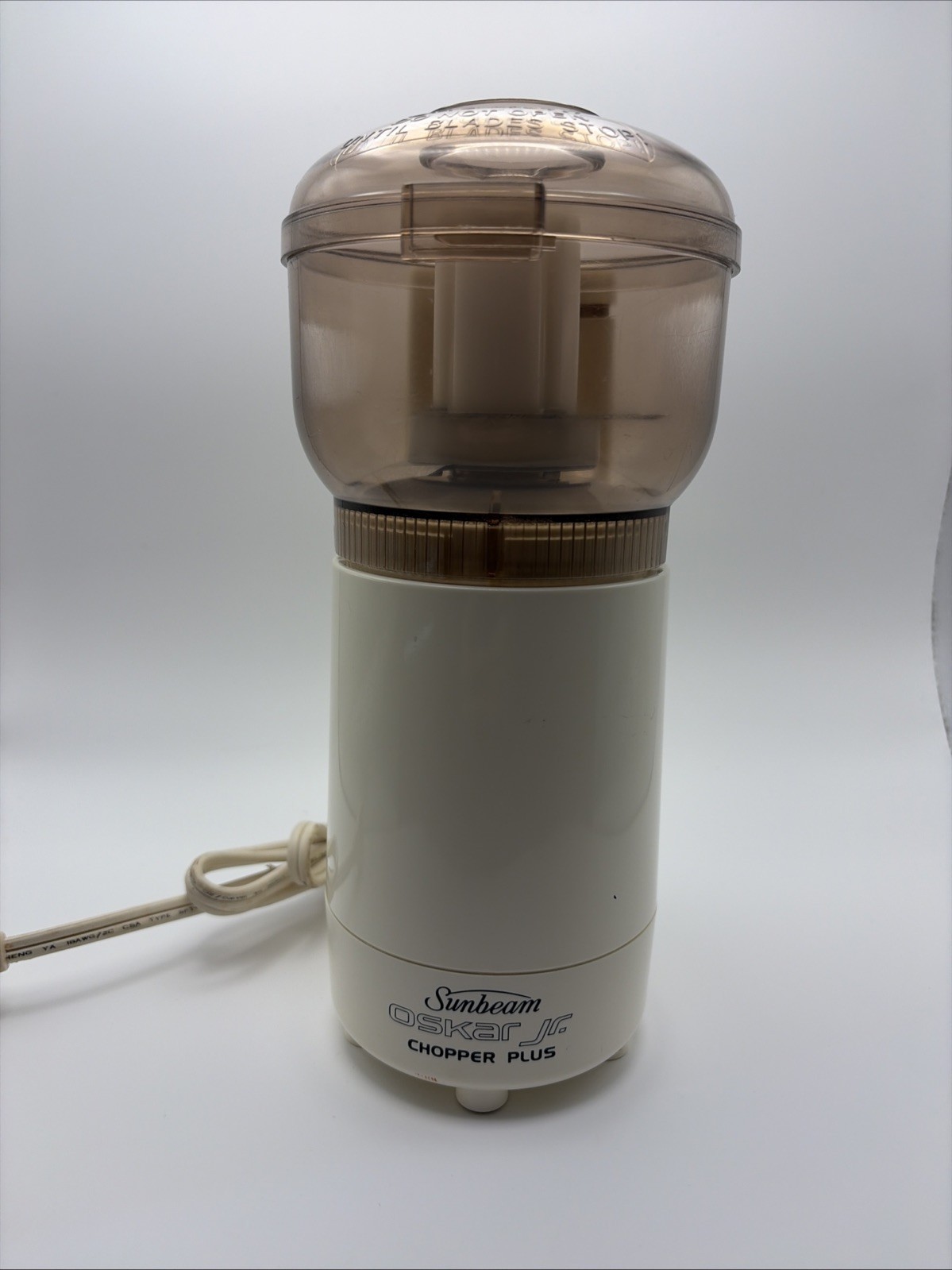 Sunbeam Oskar Jr Chopper Plus Mini Food Processor 14131 White TESTED & WORKING!