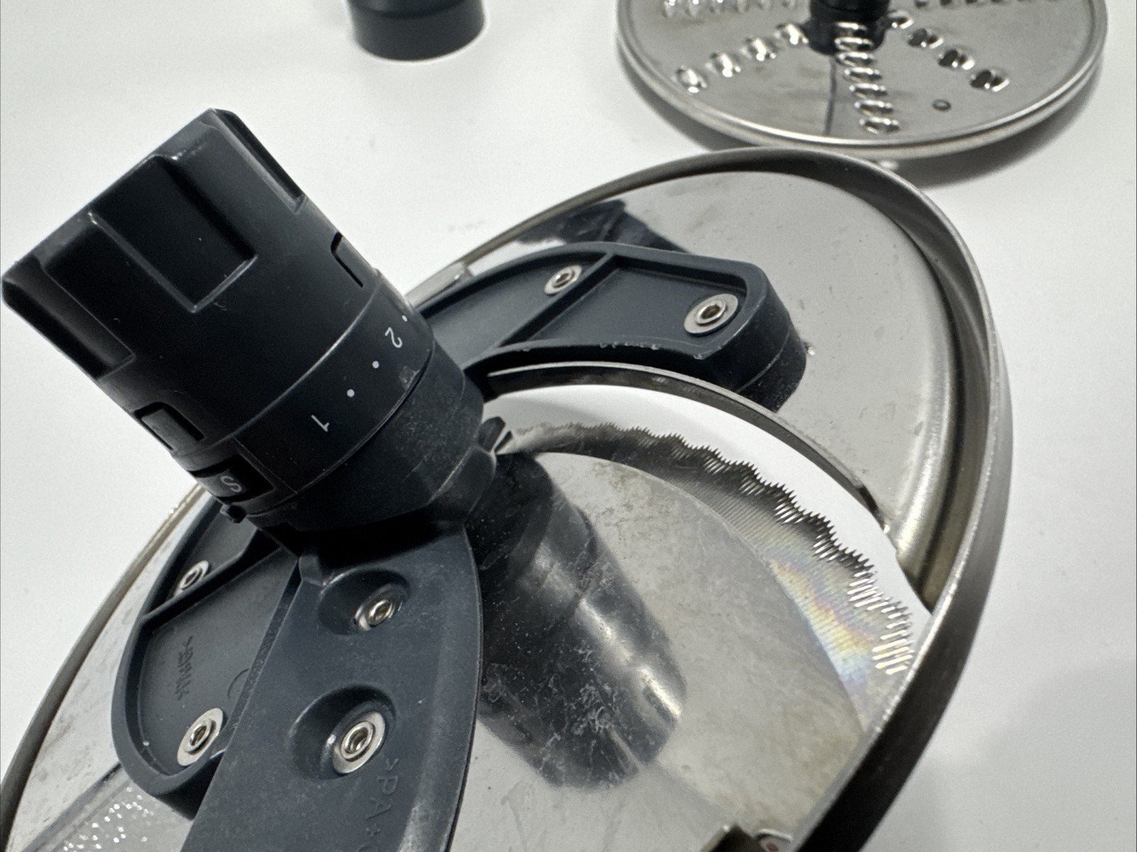 Cuisinart Food Processor Slicing Disc FP-11SD & FP-11CD Course Shred – PLUS STEM
