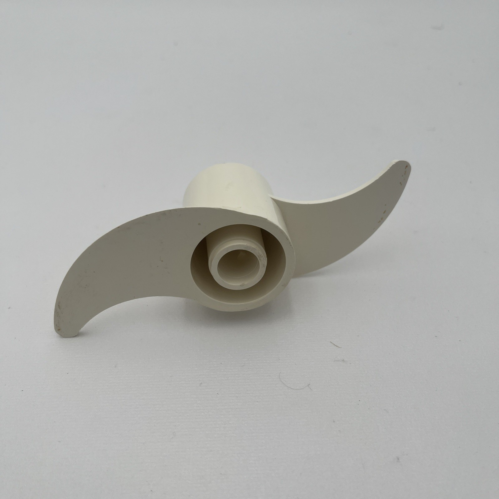 Vintage Kitchen Aid Food Processor Replacement Part KFP400 Dough Blade Off White