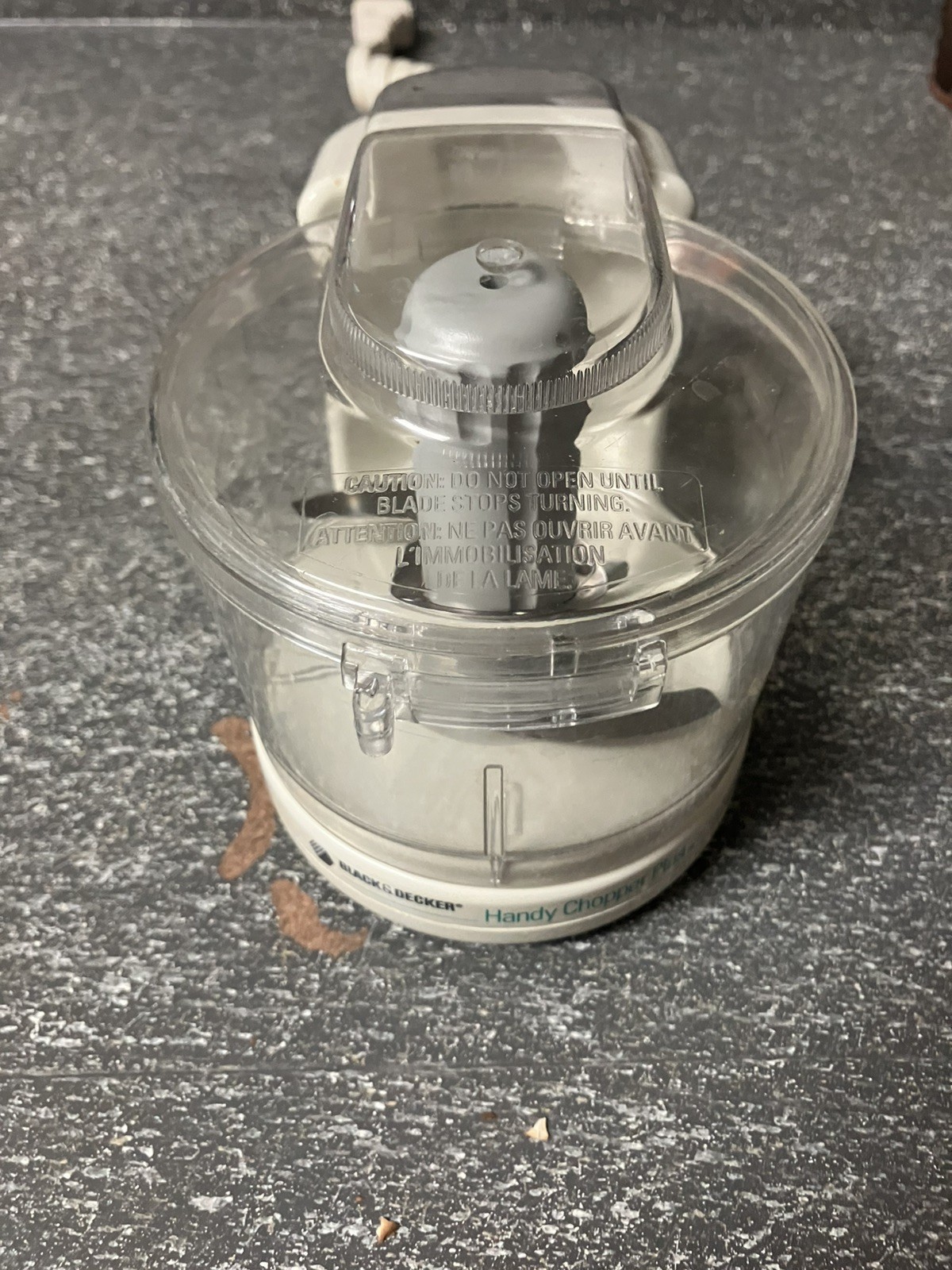 Black & Decker Handy Chopper Plus HC3000 White Countertop Food Processor Tested