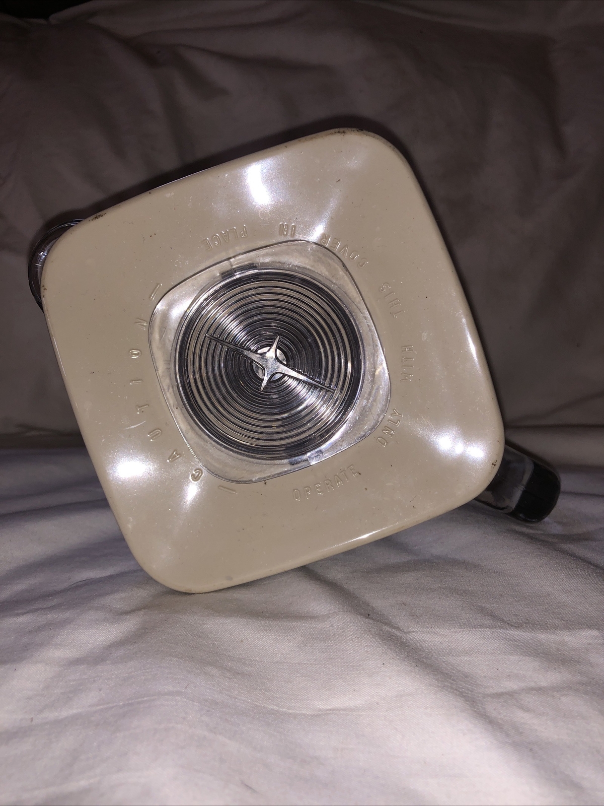 Oster Kitchen Center Food Processor Blender Jar Glass Pitcher Lid & Blade