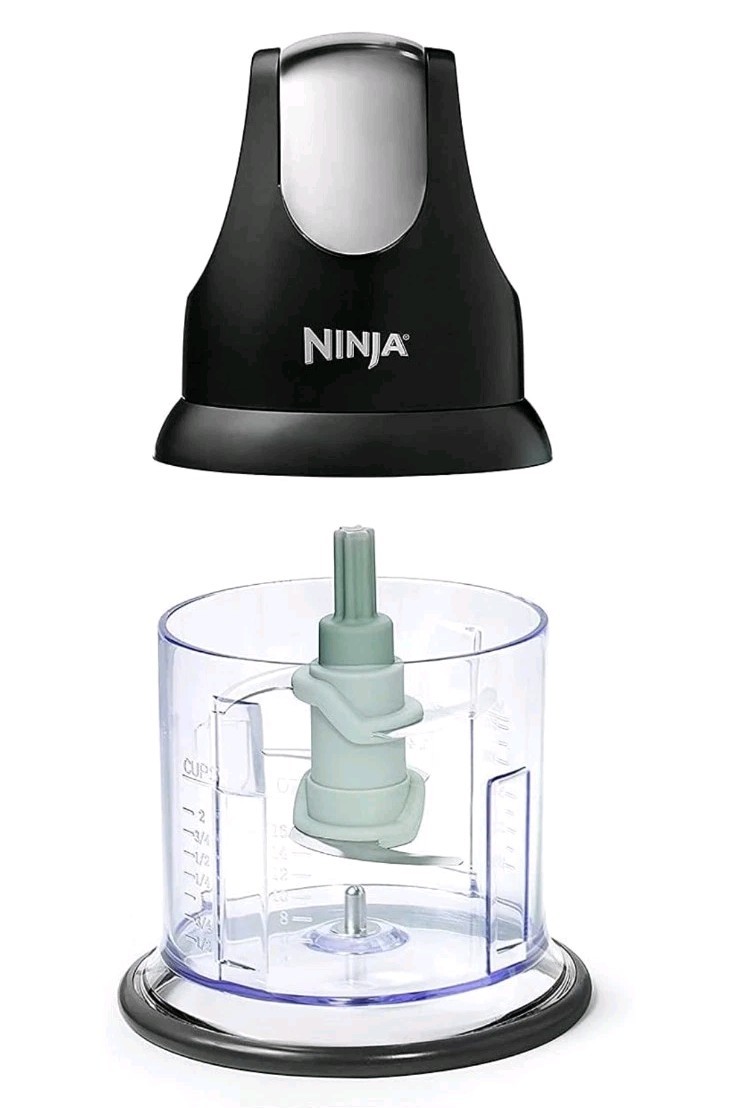 Ninja NJ100WM Express Chop Electric Food Processor Chopping Mincing 16-Ounces