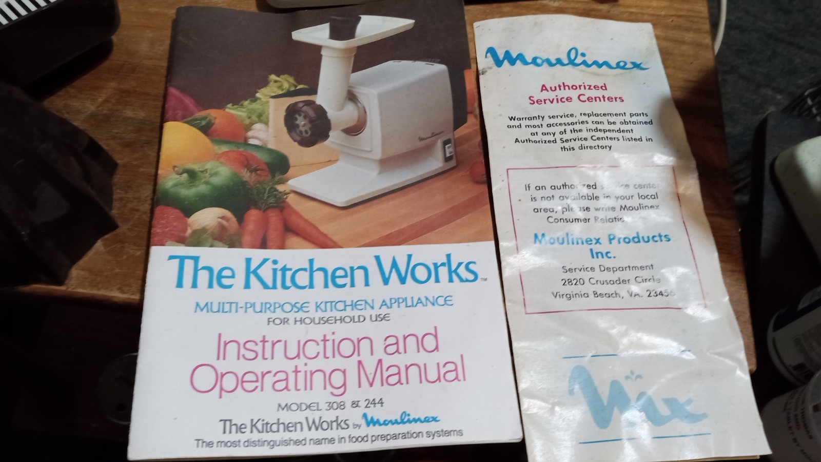 1977 Kitchen Works by Moulinex Deluxe Model 308 Multi Purpose Kitchen Appliance