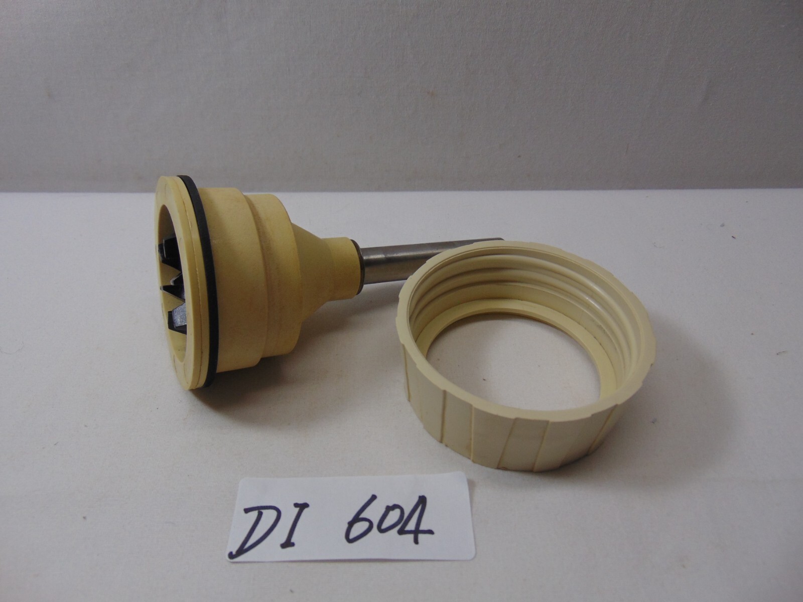 GENERAL ELECTRIC GE FOOD PROCESSOR D1FP1-4200 REPLACEMENT PART STEM SHAFT
