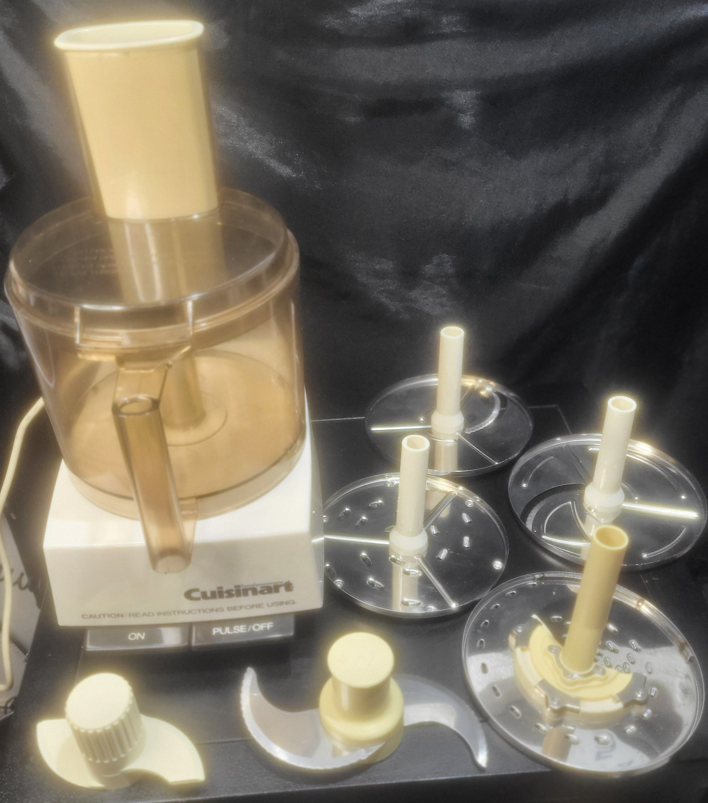 Cuisinart DLC-7 Food Processor W/ Blades & Wall Mount Bundle