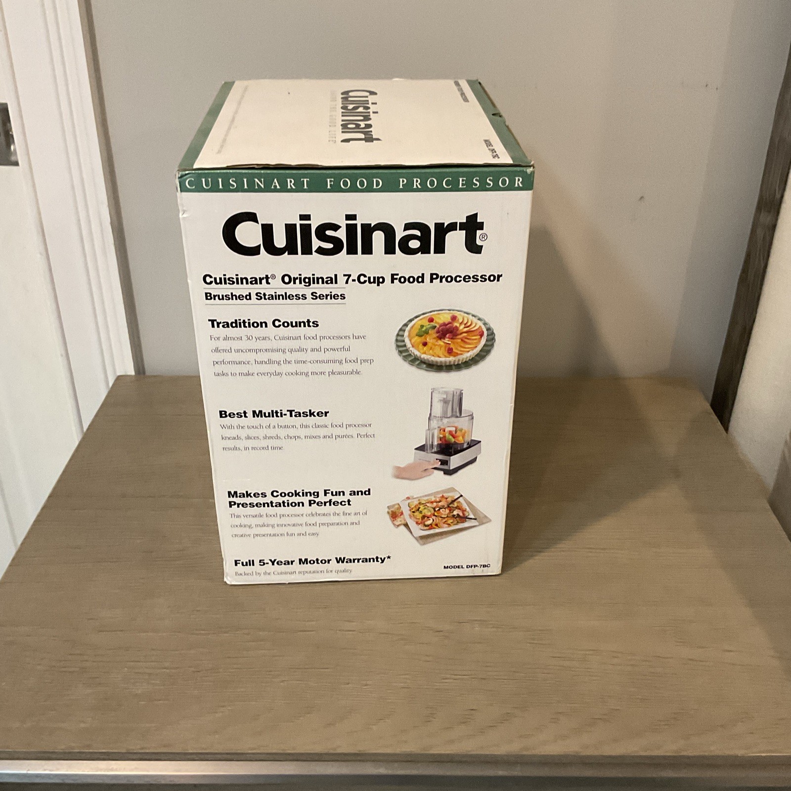Cuisinart 7-Cup 500W Food Processor Brushed Stainless Steel DFP-7BC