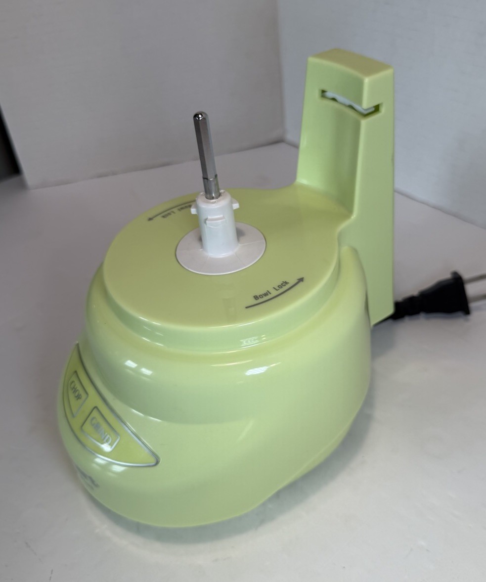 Cuisinart Mini-Prep Plus Food Processor Green Replacement Motor Base Only DLC-2A