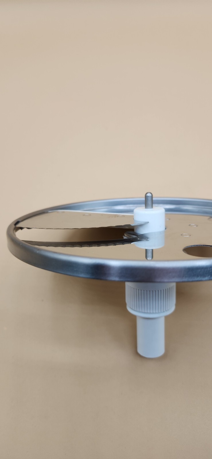 KitchenAid KFP0922 9 Cup Food Processor Adjustable Slicing Disc Blade