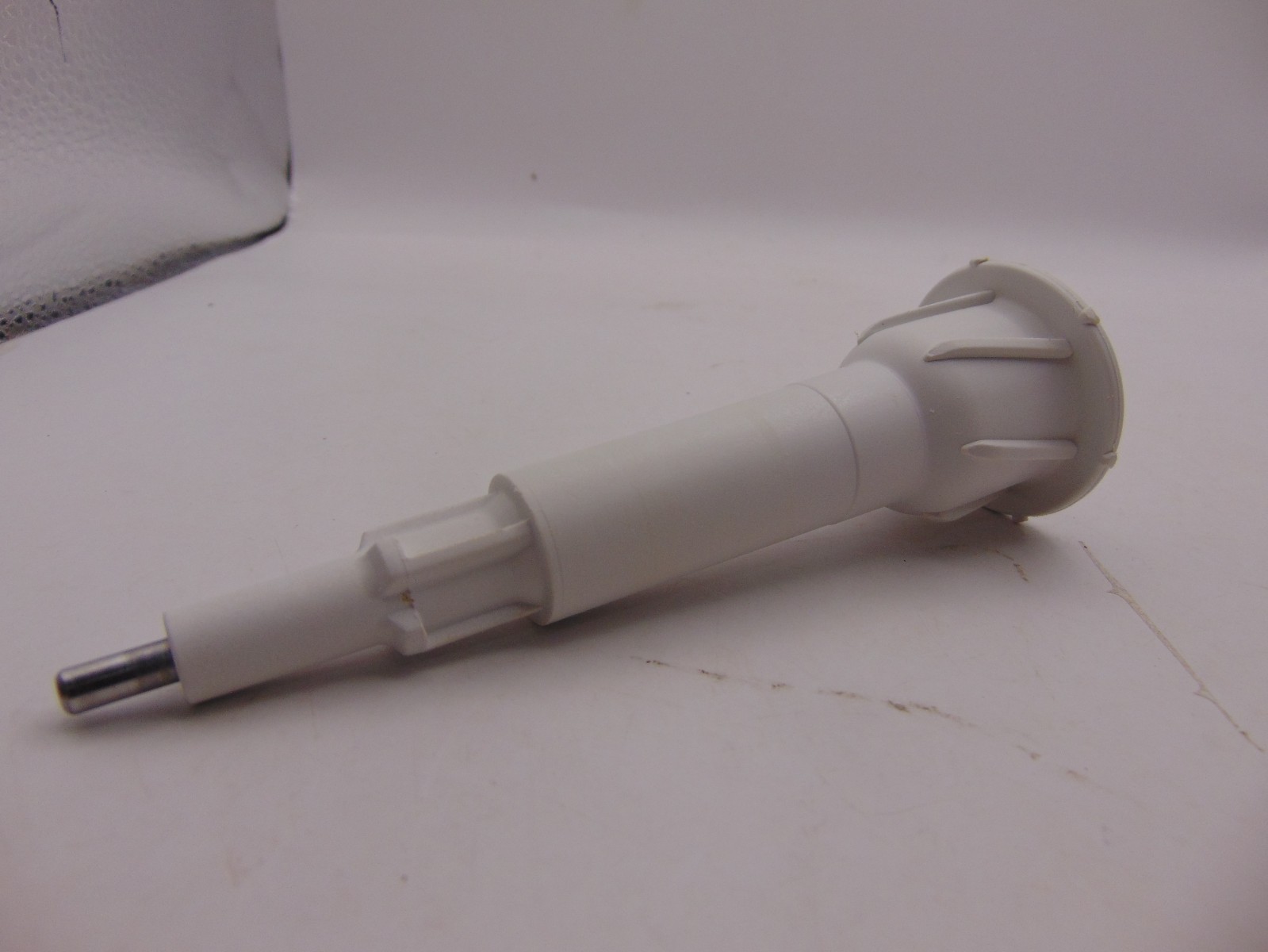 Krups Model 705 Food Processor Replacement Part Spindle Stem Only